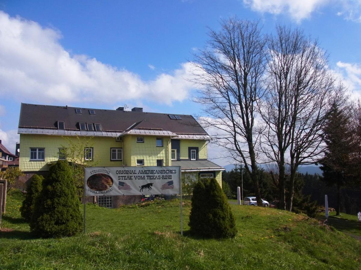 Hotel Schoene Aussicht Masserberg Extérieur photo