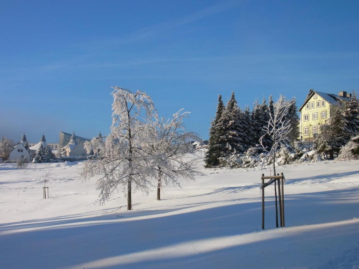 Hotel Schoene Aussicht Masserberg Extérieur photo