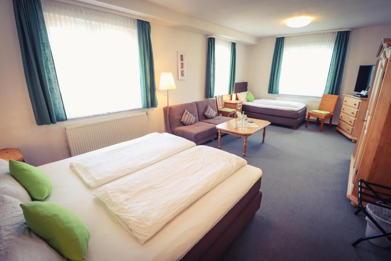 Hotel Schoene Aussicht Masserberg Extérieur photo