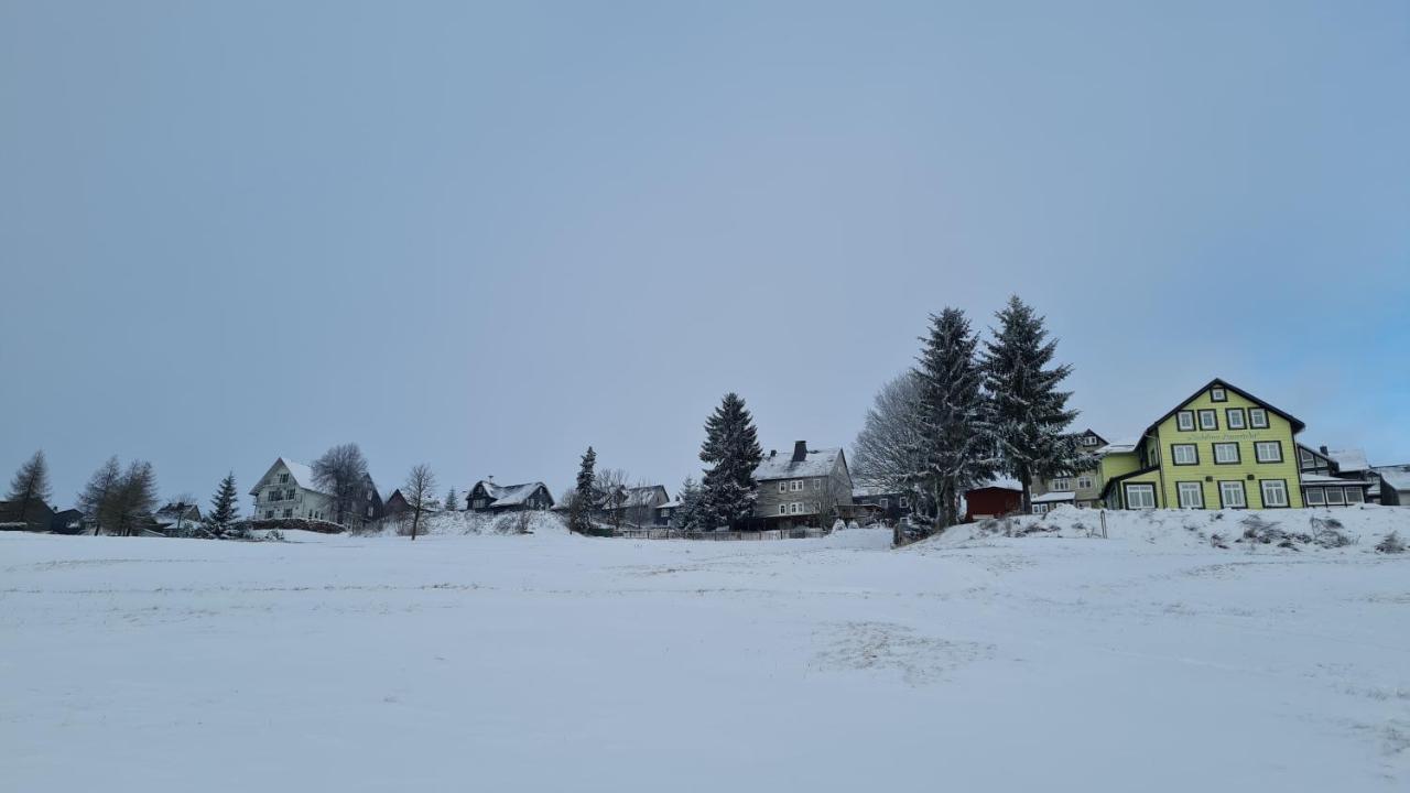 Hotel Schoene Aussicht Masserberg Extérieur photo